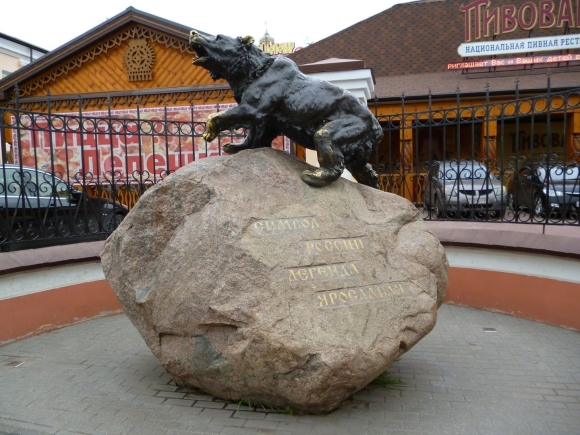 Ярославль памятники медведю Церетели