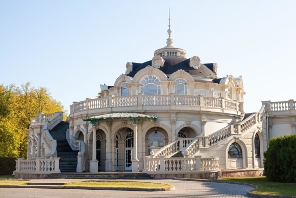 Ресторан вилла Ротонда Довиль
