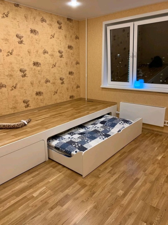 Подиум с выдвижной кроватью