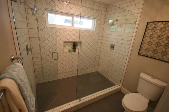 Ванные комнаты в Flip or Flop