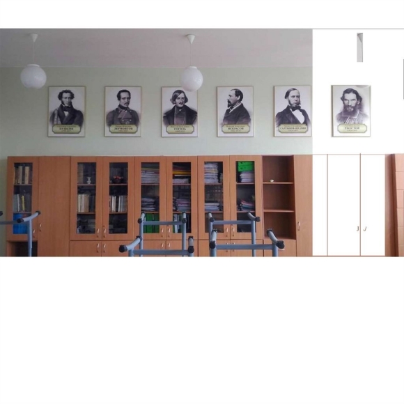 Портреты в школьных кабинетах