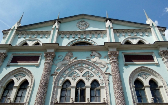 Здание иаи РГГУ на Никольской