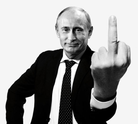 Человек показывает фак