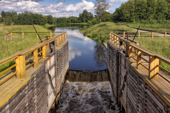 Тихвинская водная система шлюзы