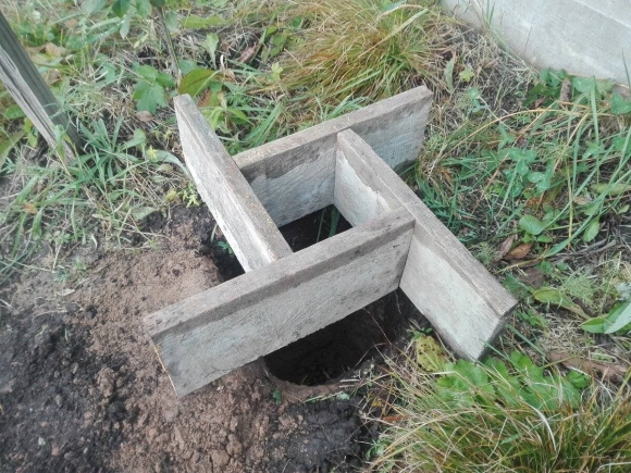 Опалубка под столбчатый фундамент
