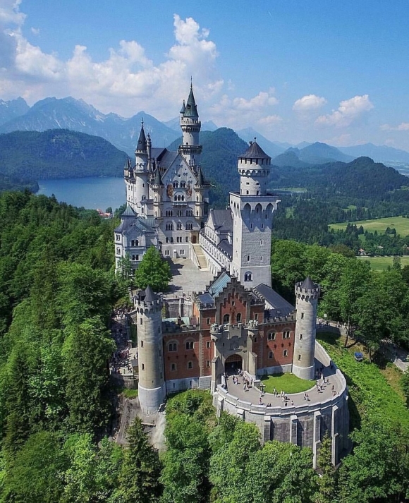 Замок Нойшванштайн Бавария Германия
