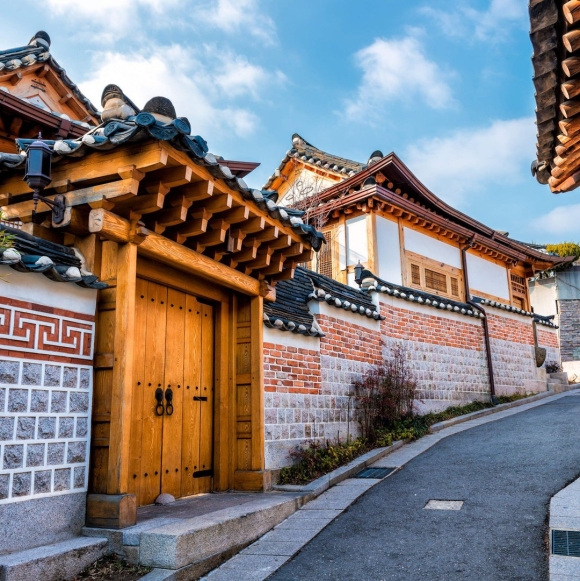 Bukchon Hanok Village Сеул