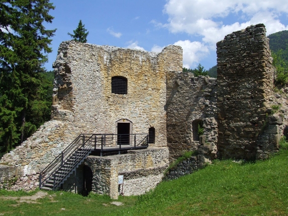 История замка Ликавка в Словакии