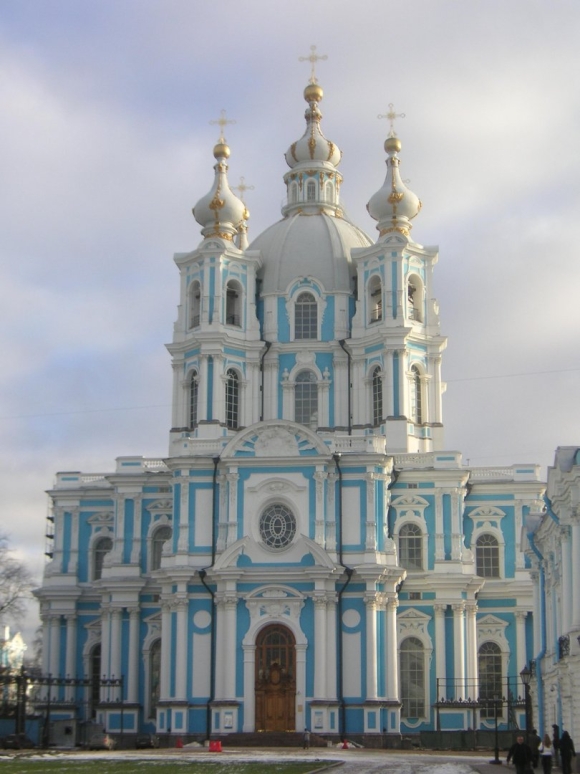 Смольный Воскресения Христова собор