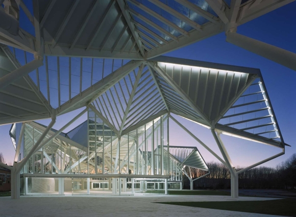 Rafael Moneo павильон