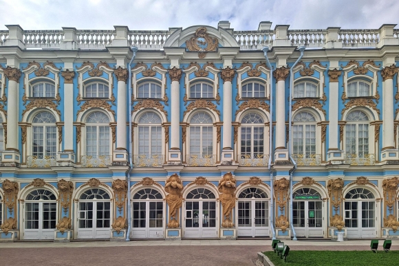 Кто был главным в строительстве Екатерининского дворца