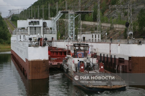 Красноярский судоподъемник река Енисей