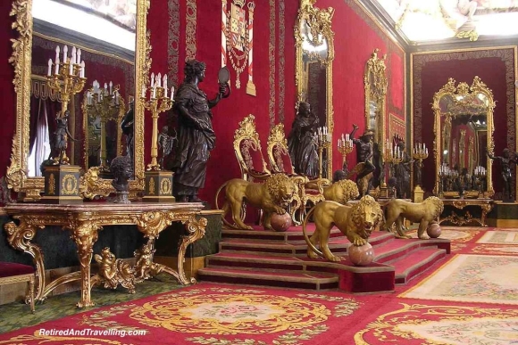 Королевский дворец в Мадриде