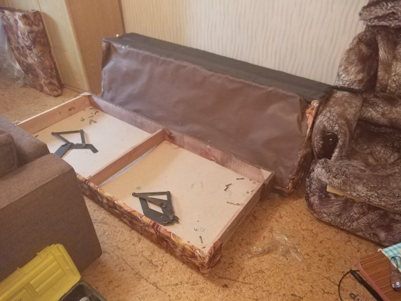 Разбор старого дивана
