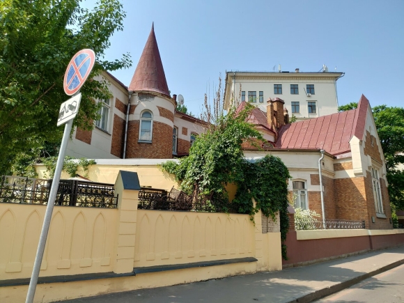 Сквер аллеи архитектора Шехтеля