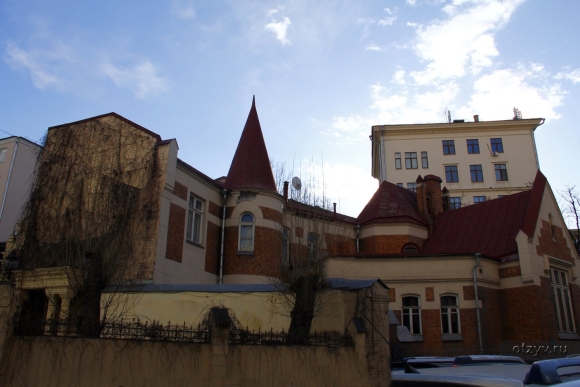Дом Шехтеля в Ермолаевском переулке