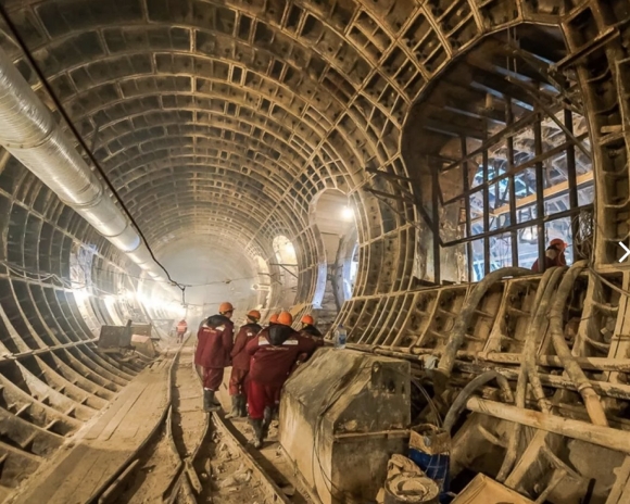 Открытый участок метрополитена