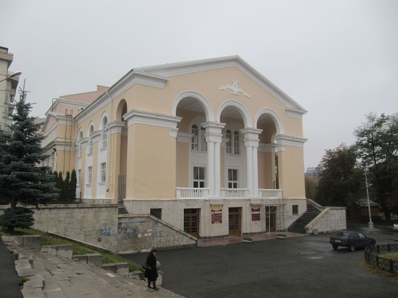 Дигорский театр во Владикавказе