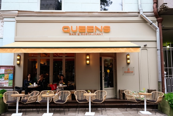 Queens ресторан Москва