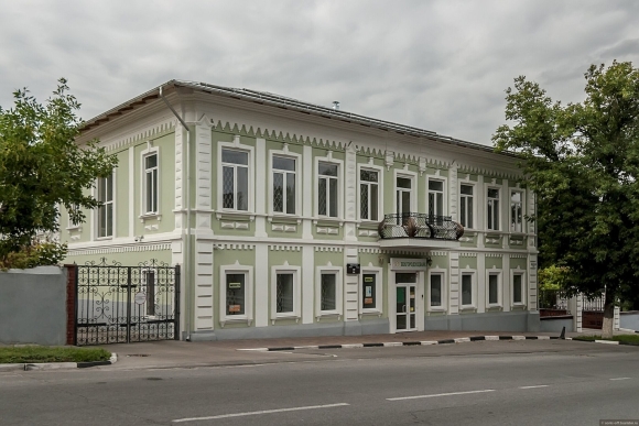 Здание бывшего дворянского собрания