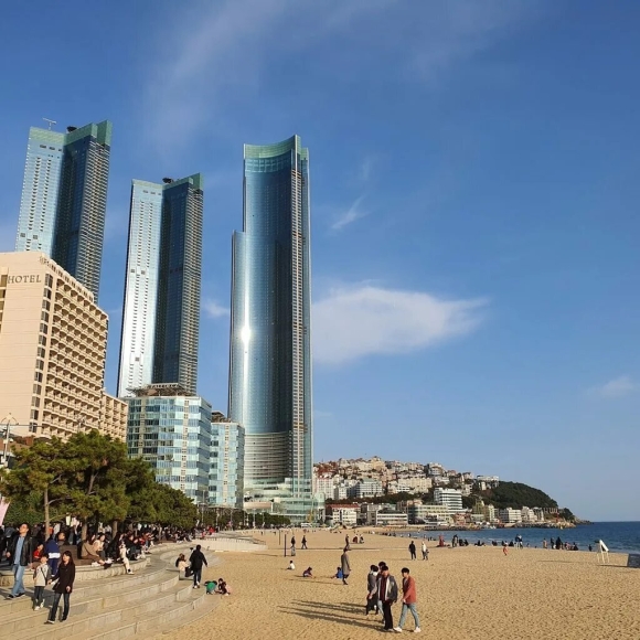 LCT landmark Tower