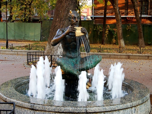 Фонтанная скульптура