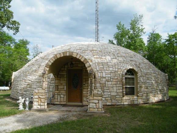 Каменные постройки