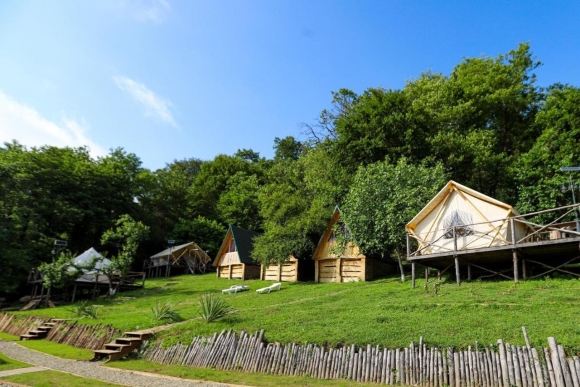 Eco Village Сочи глэмпинг