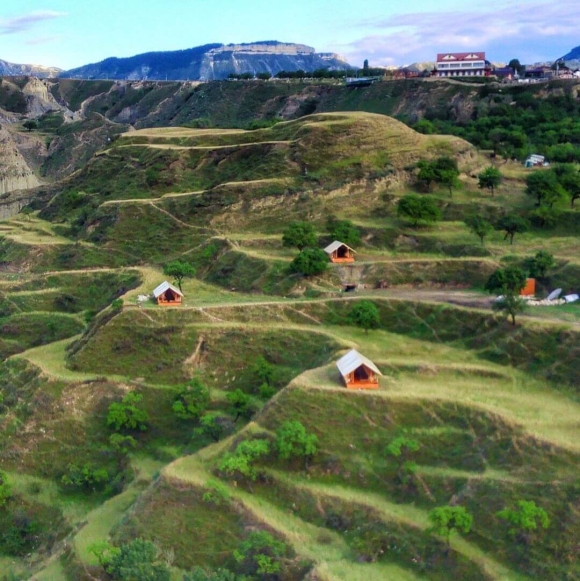 Глэмпинг в горах Дагестана