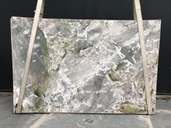 Quartz Crystal слэб