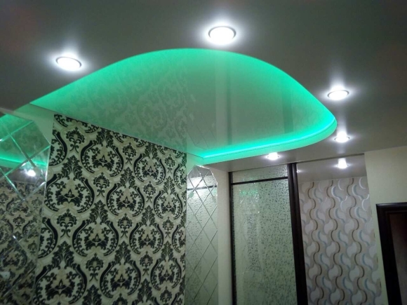 Натяжные потолки