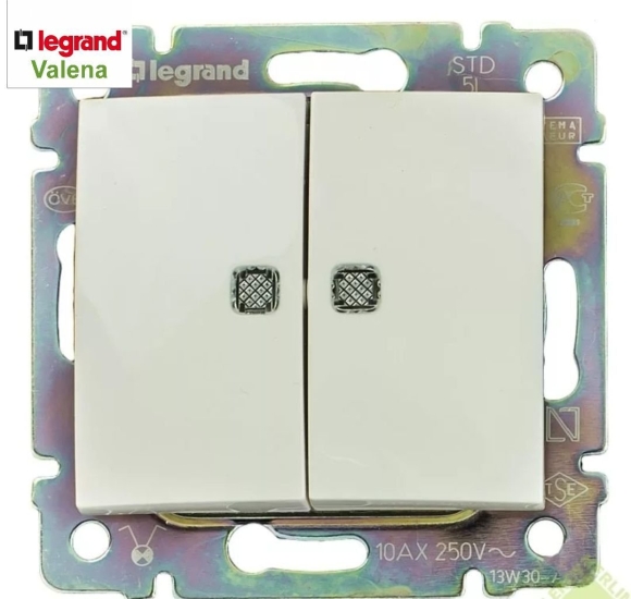 Выключатель двухклавишный Legrand Valena