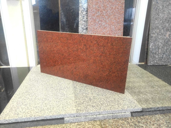 Гранит Imperial Red полированный