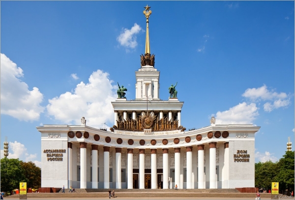 Сталинский Ампир в архитектуре ВДНХ