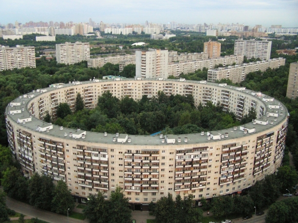 Круглый дом на улице Довженко