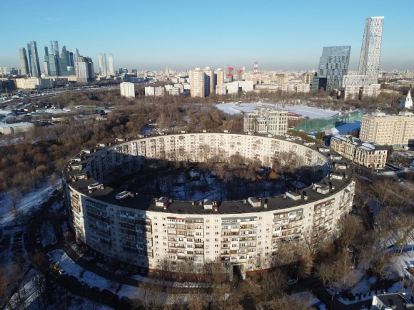 Круглый дом на улице Довженко