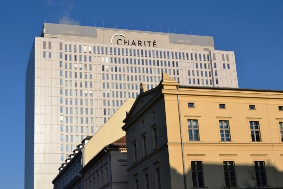 Фон для глазной клиники Charite