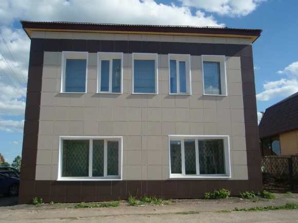 Дом облицованный керамогранитом