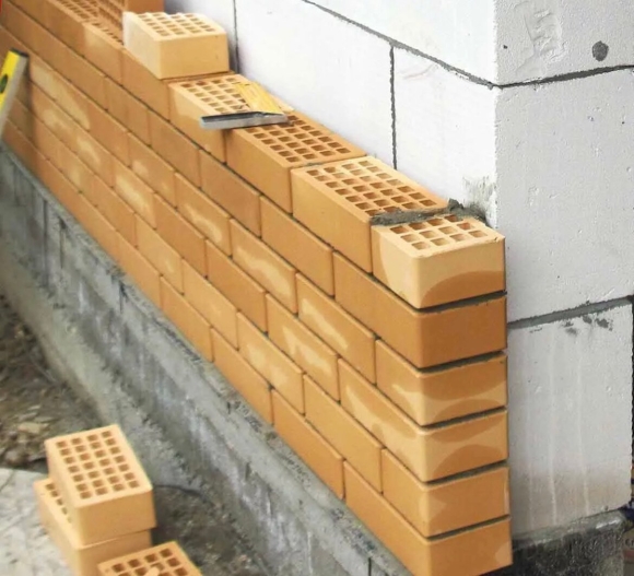 Перевязка кирпича и газобетона