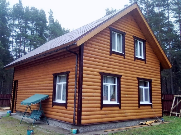 Блок Хаус дерево Обделанный дом