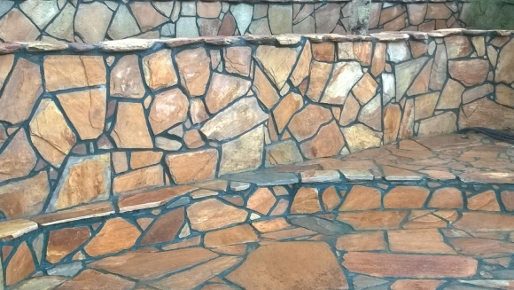 Песчаник Луганский плитняк