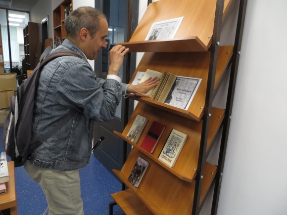 Вручение книг Мансурова в дар национальной библиотеке Казахстана