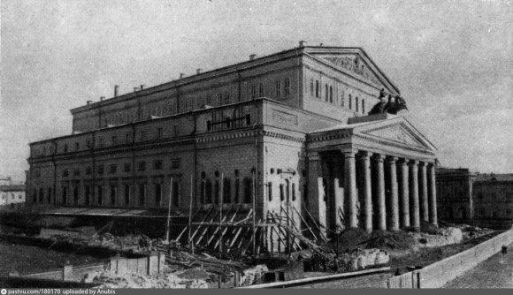Петровский театр Бове