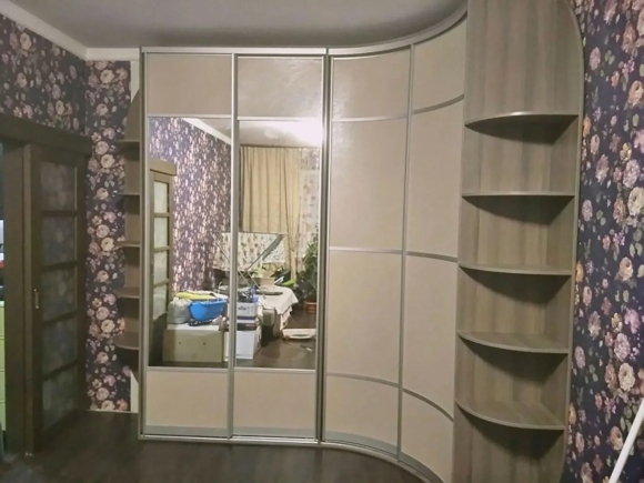 Нарайна радиусные шкафы