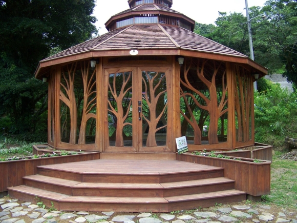 Беседка брусовая Gazebos