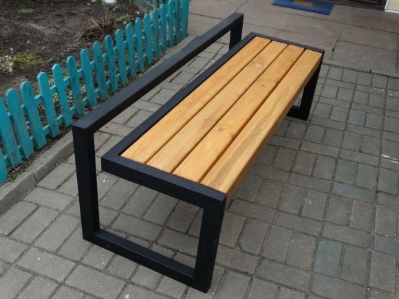 Скамейка из профильной трубы