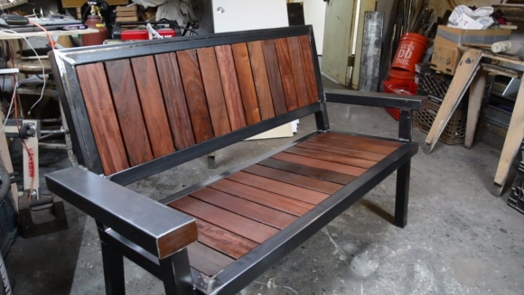 Скамейка Wood Bench