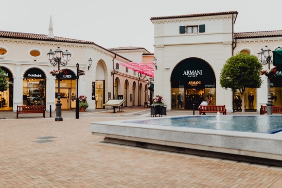 Венето Noventa di Piave Designer Outlet