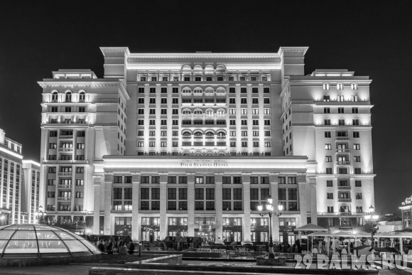 Four Seasons Hotel у красной площади