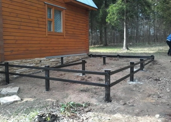 Пристройка на свайном фундаменте
